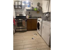 Lower Level - 109 Lippincott Street, Toronto, ON M5S2P2 Photo 9