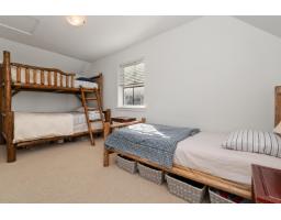 1825 Mossy Green Way, Cultus Lake South, Lindell Beach, BC V2R0E1 Photo 22