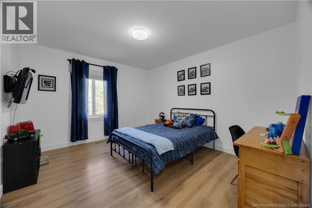 34 Maple Hill Lane - 33