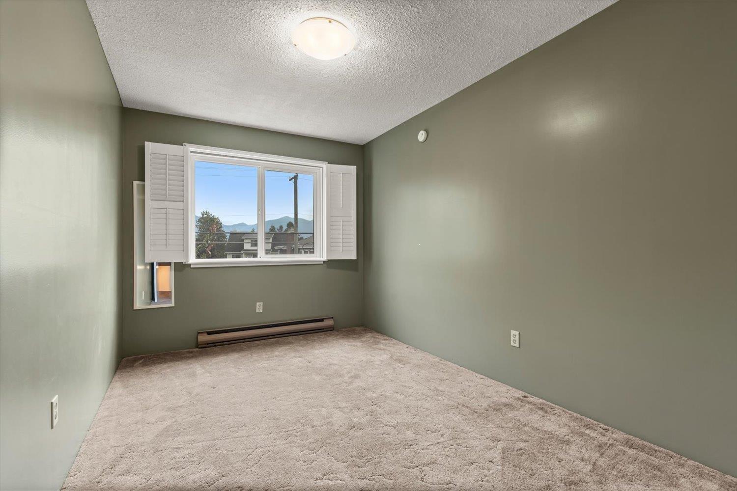 Photo of 1 46085 GORE AVENUE, Chilliwack Downtown 17