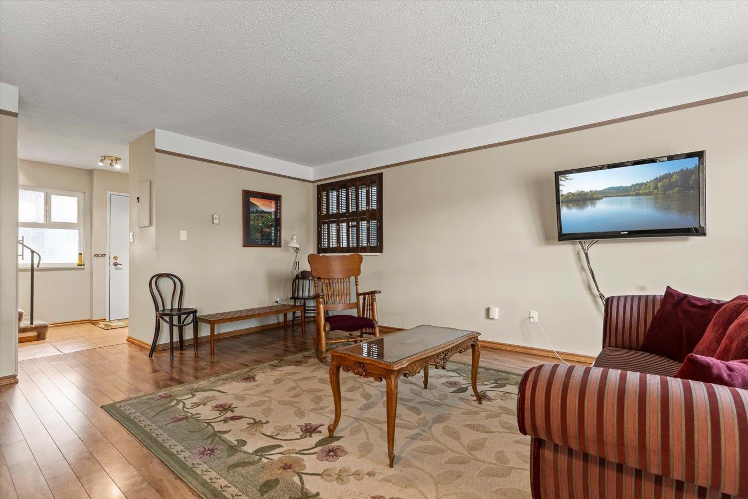 Photo of 1 46085 GORE AVENUE, Chilliwack Downtown 8