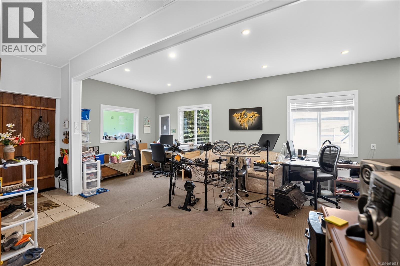 2025 Forest Dr - 20