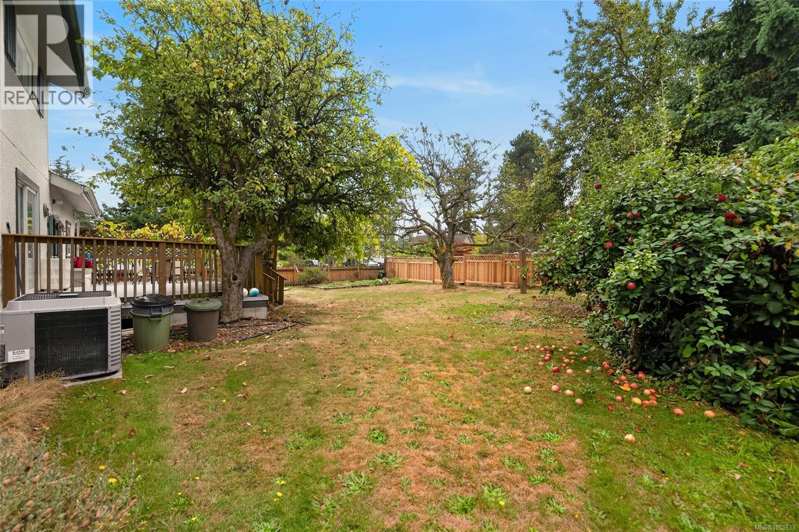 2025 Forest Dr - 7
