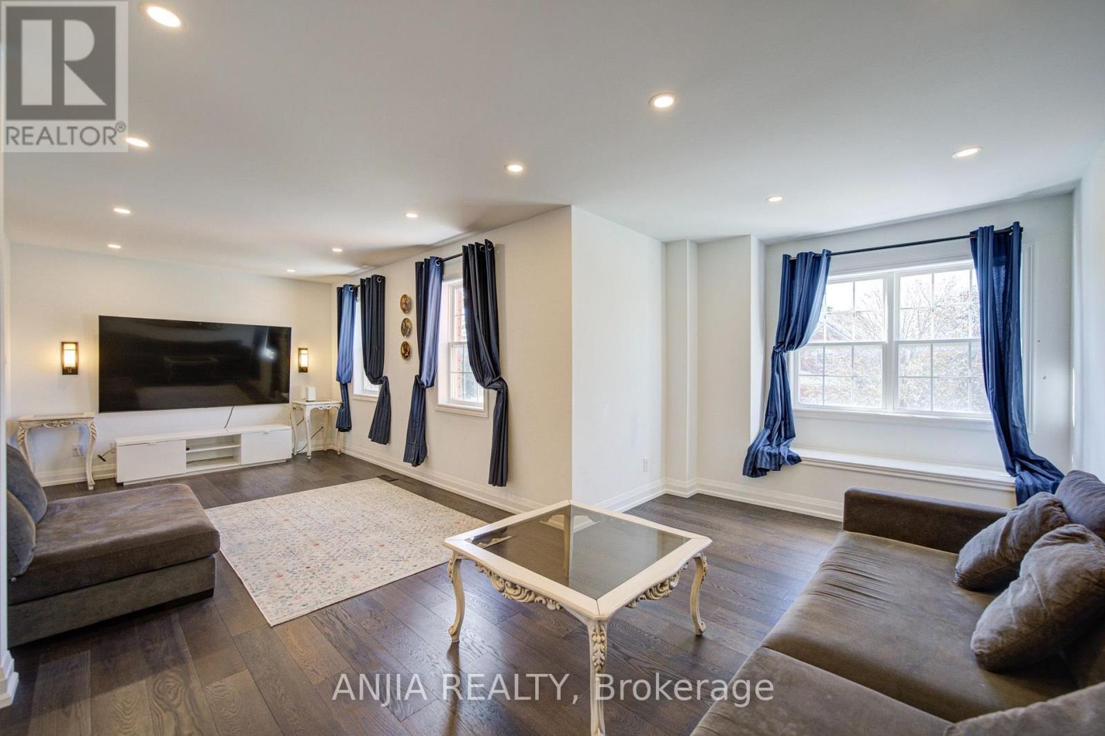 7 HAWTIN LANE - Image 15