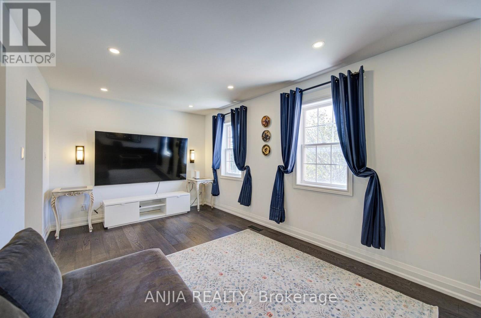 7 HAWTIN LANE - Image 16
