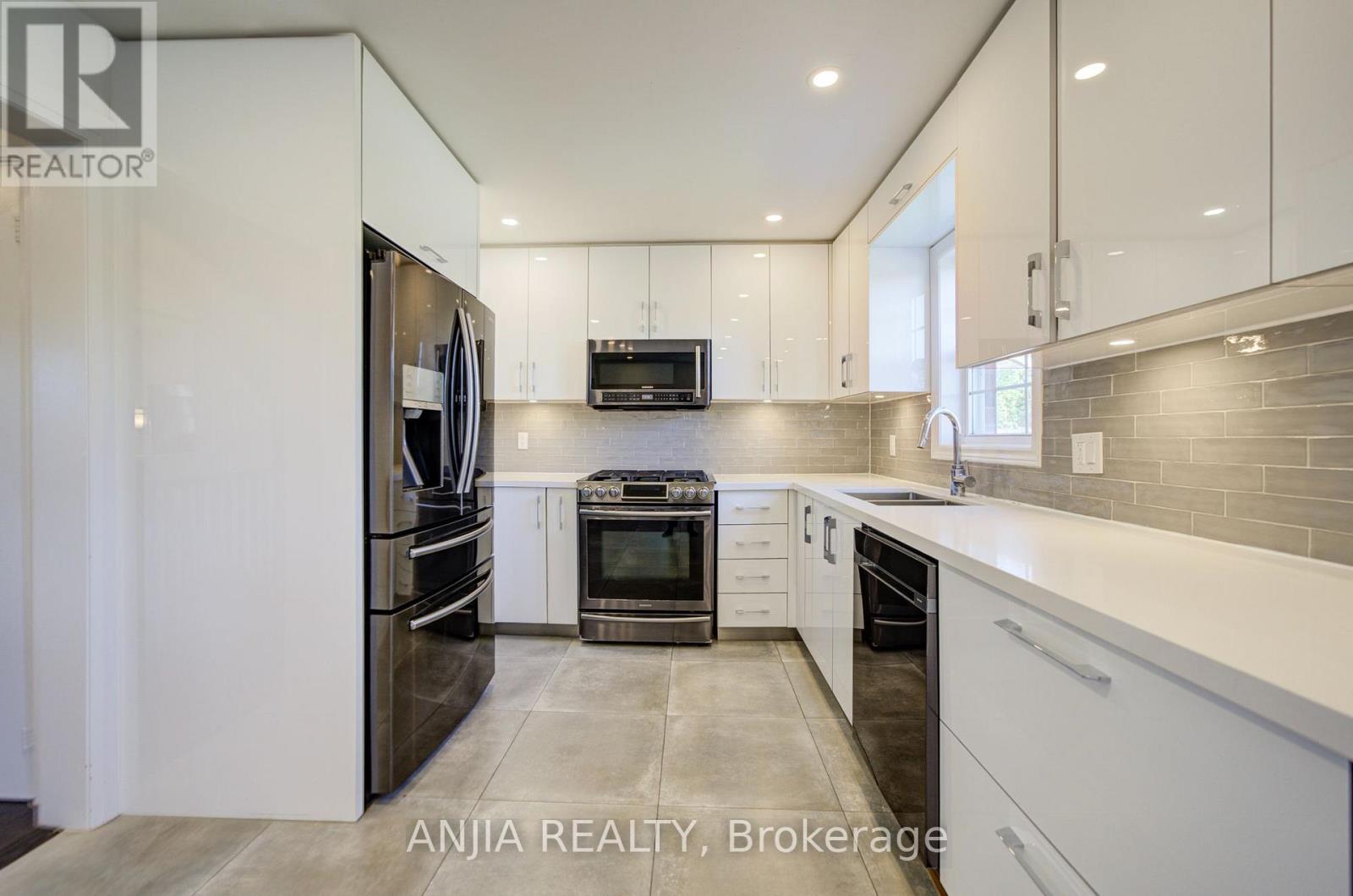 7 HAWTIN LANE - Image 21