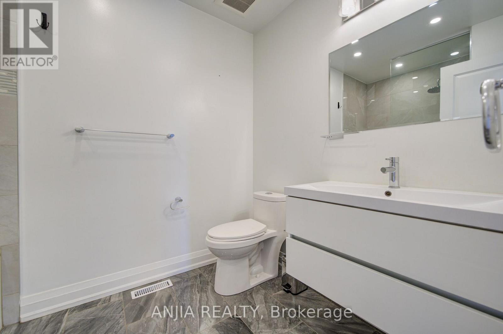 7 HAWTIN LANE - Image 38
