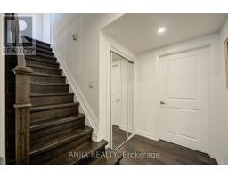 7 Hawtin Lane, Aurora, ON L4G7L4 Photo 11