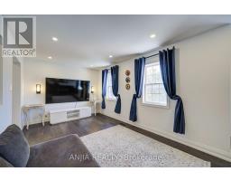 7 Hawtin Lane, Aurora, ON L4G7L4 Photo 16