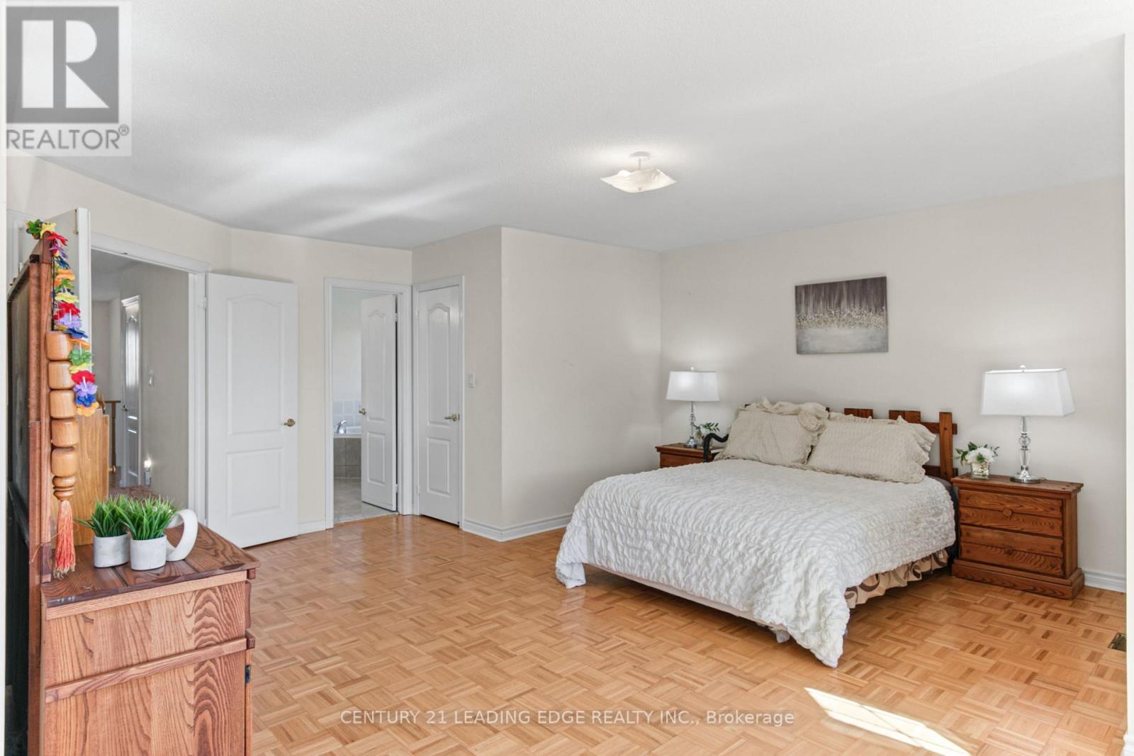 35 Hartwell Way, Aurora, ON photo 26