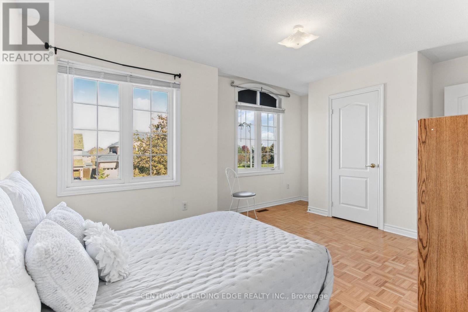 35 HARTWELL WAY - 34