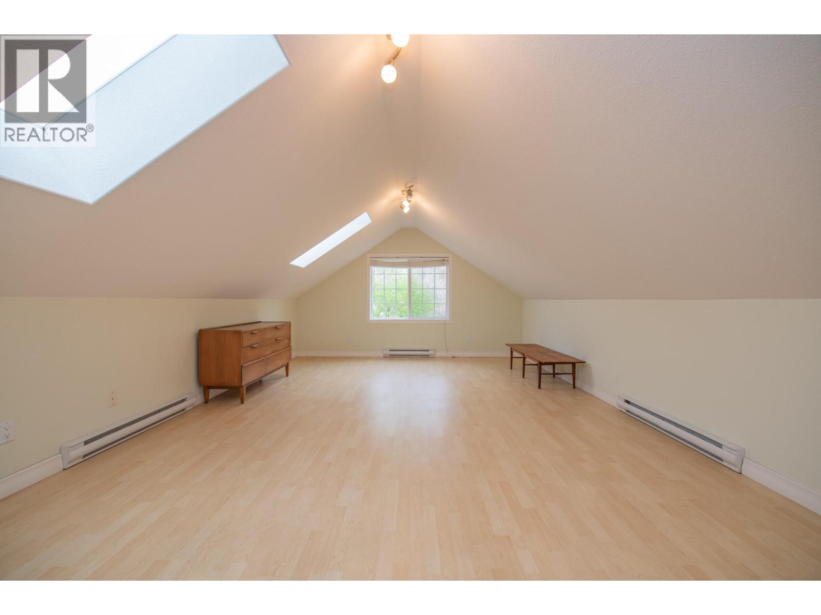 16585 Toby Road - 22