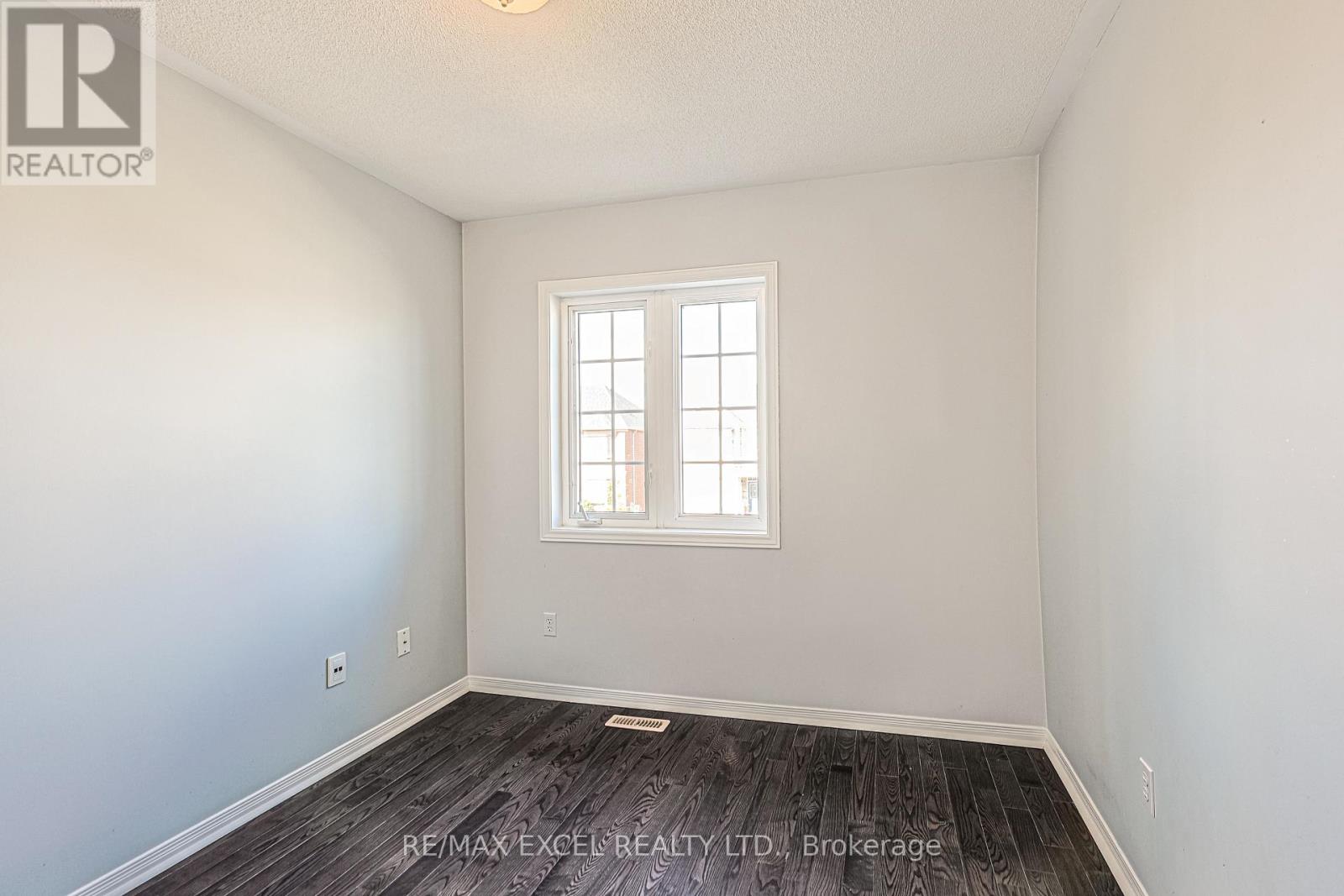 2383 BUR OAK AVENUE - Image 20