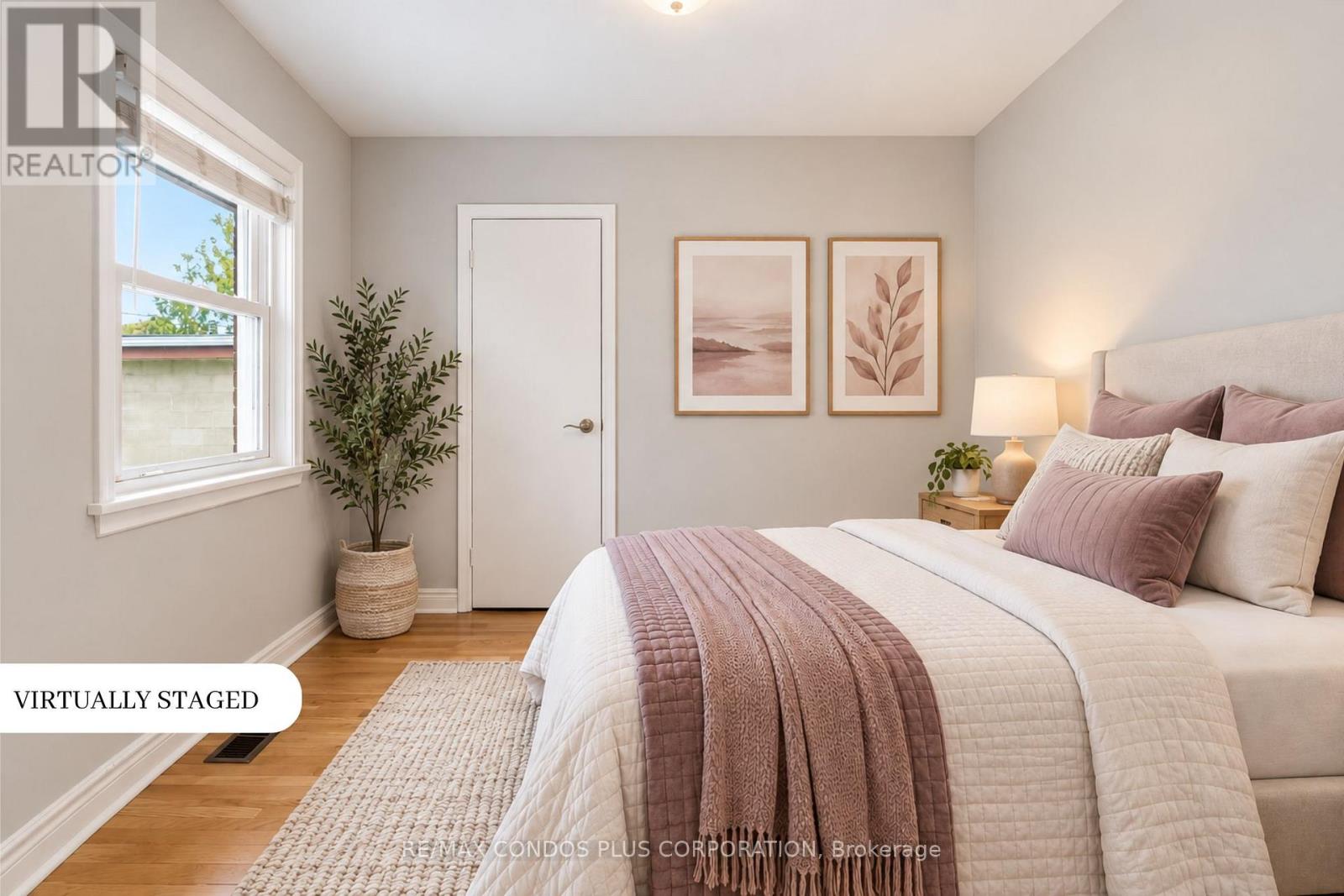 122 Wyndale Drive, Toronto, ON photo 22