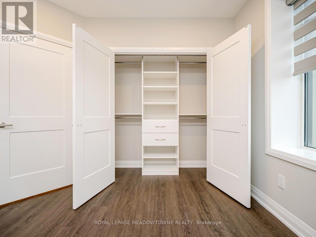 830 Megson Terrace — photo 31