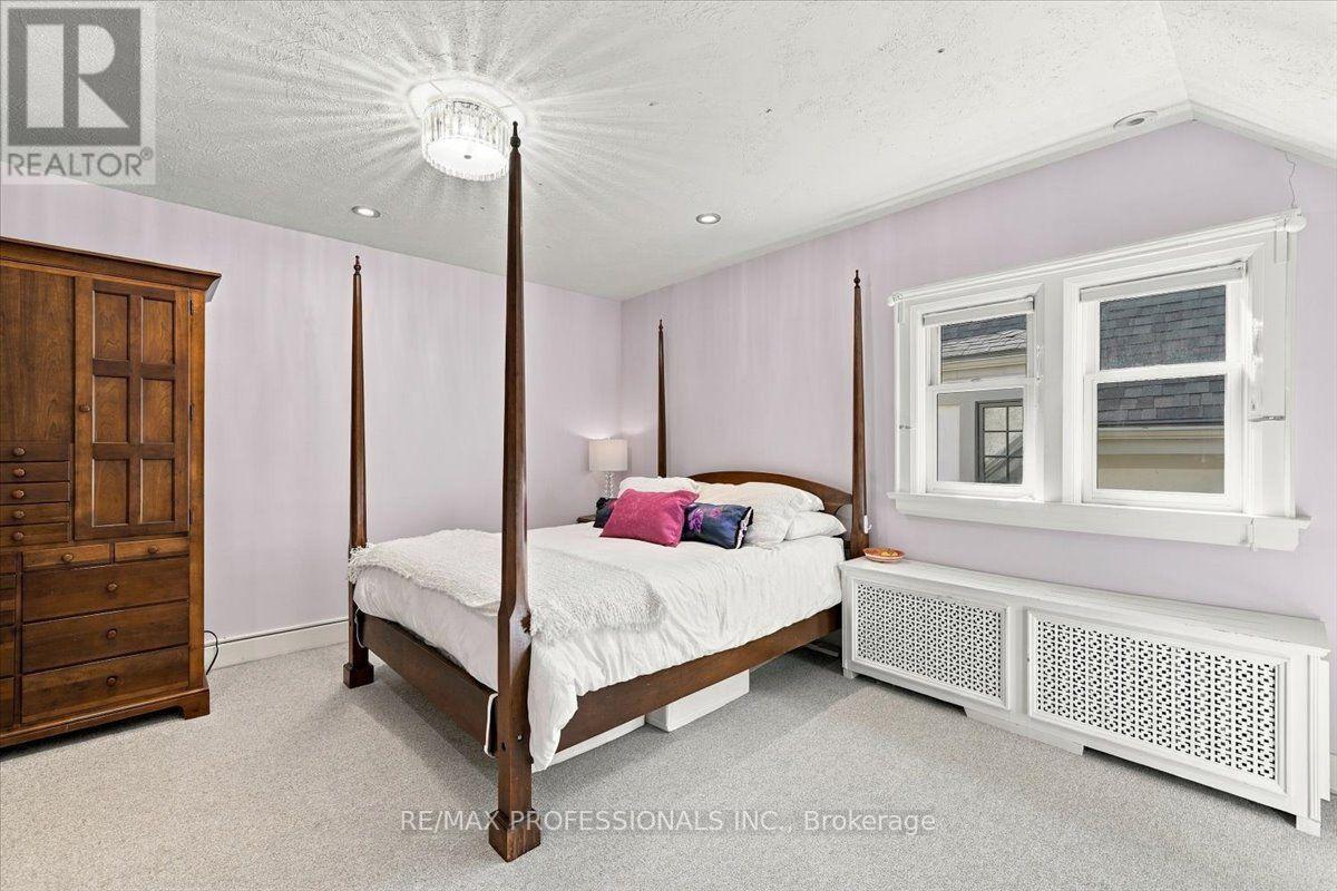 17 King Georges Road, Toronto, ON photo 34