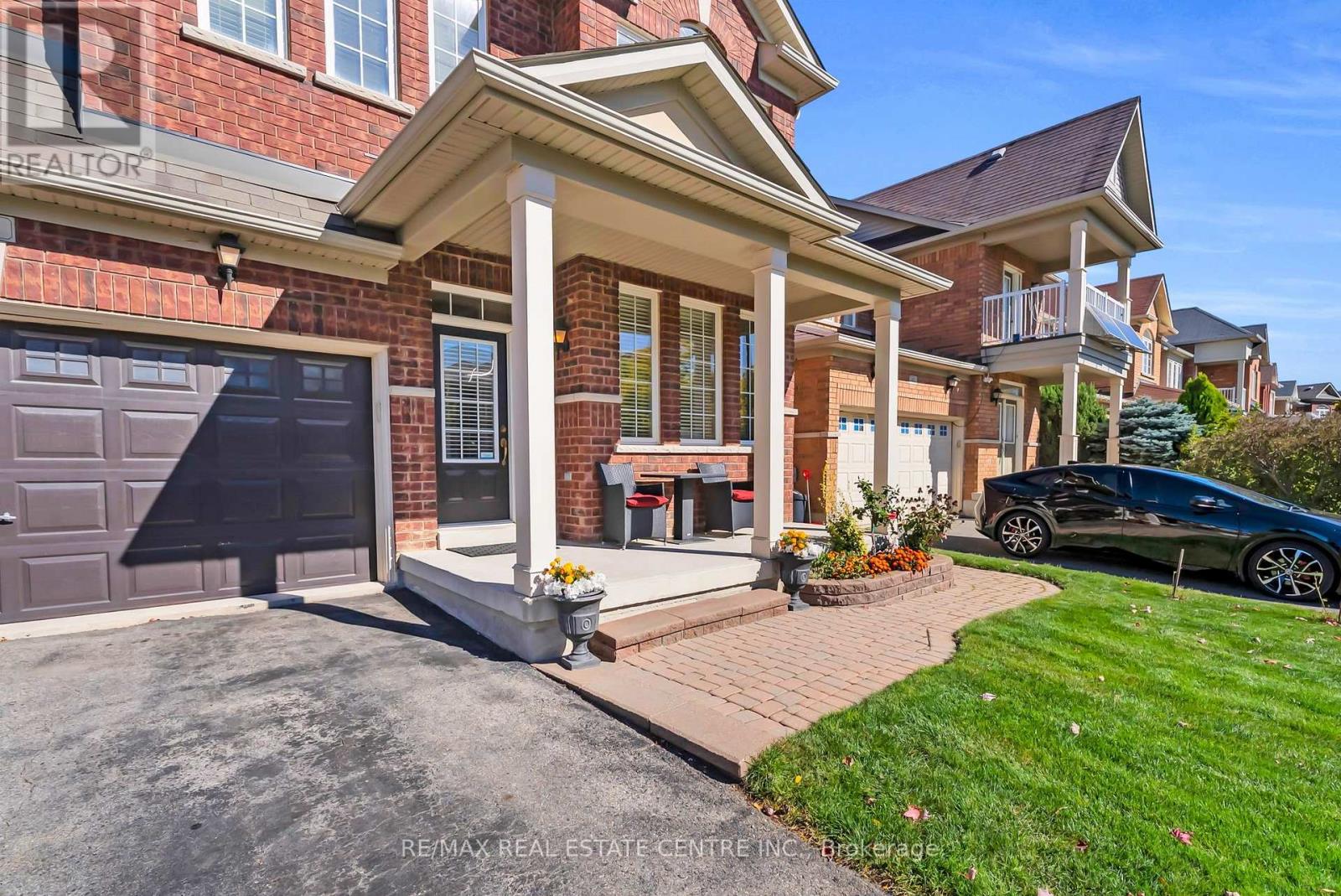 43 DELPHINIUM WAY - 2