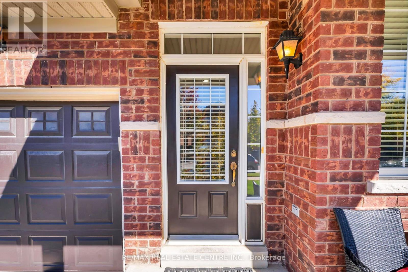 43 DELPHINIUM WAY - Image 3