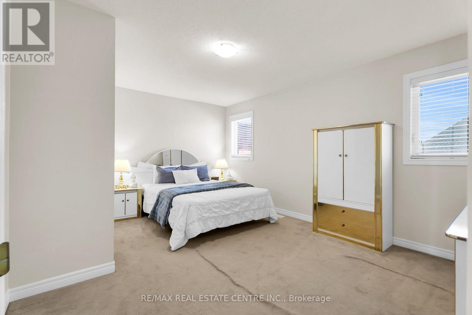 43 DELPHINIUM WAY - Image 32