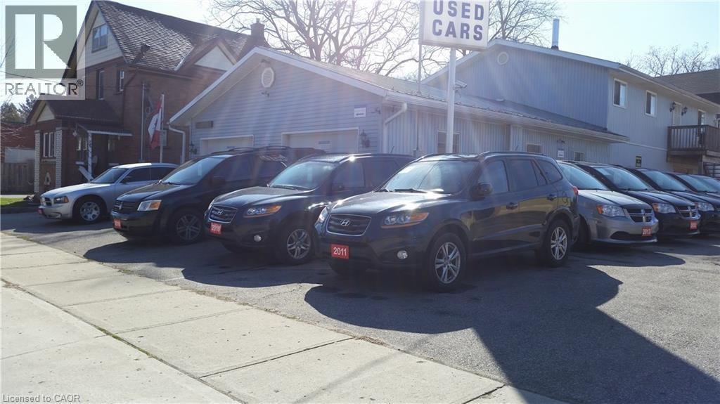 227 LOUISA Street — photo 2