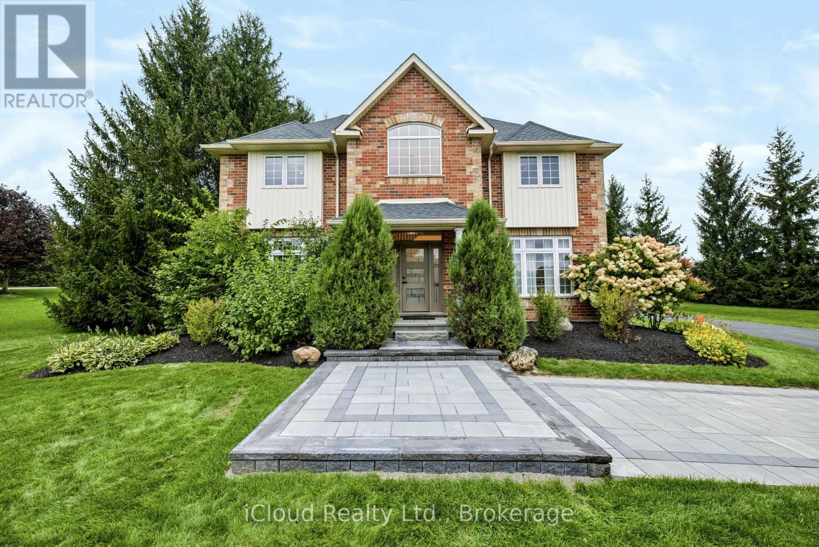 41 Woodland Drive, East Garafraxa, ON photo 1