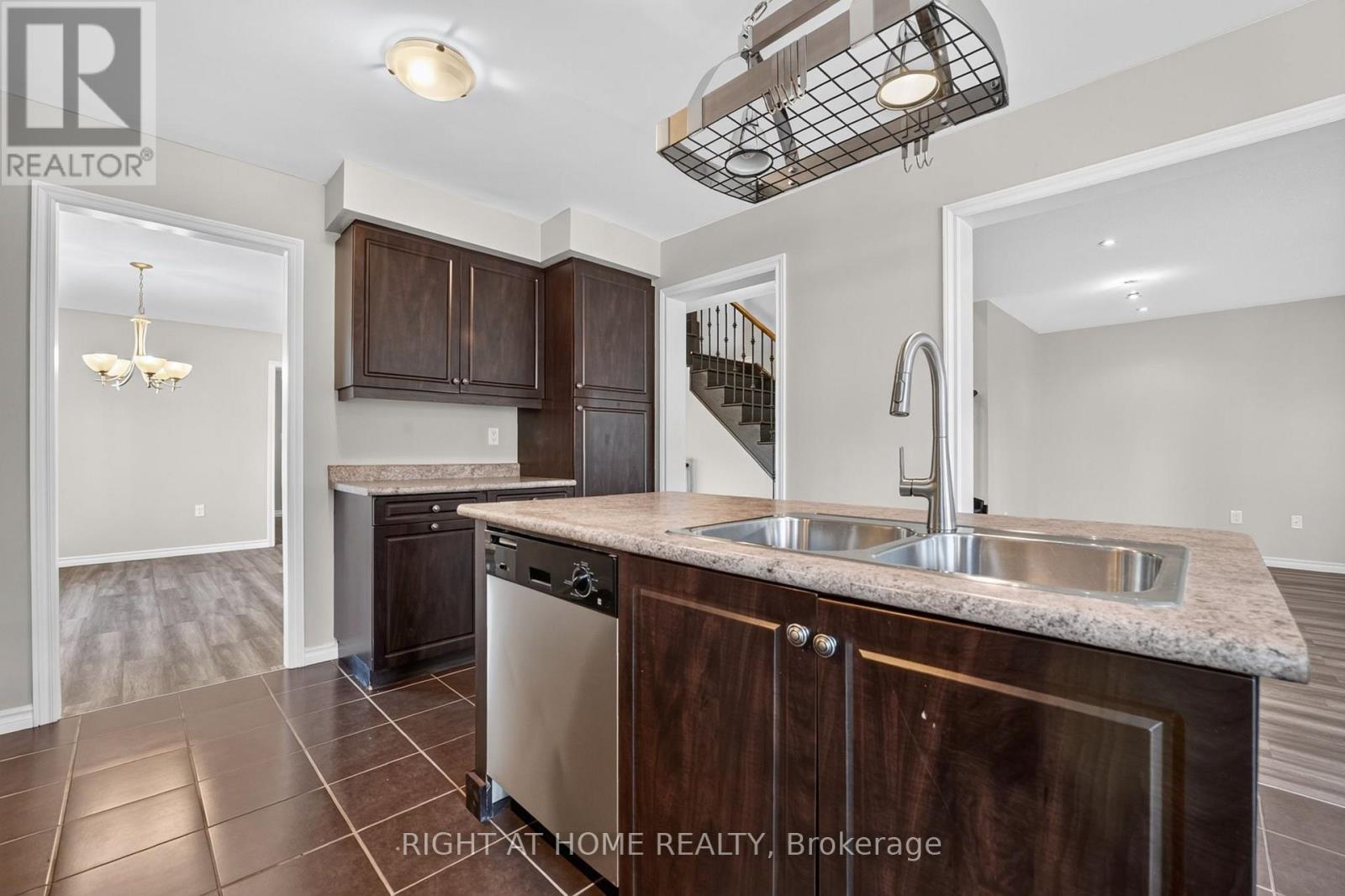 8460 Sweet Chestnut Drive, Niagara Falls, ON photo 15