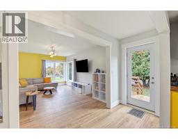 26 Chestnut Street, Minto, NB E4B3L5 Photo 7