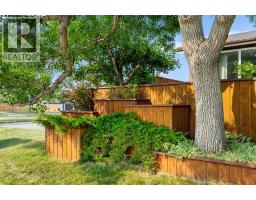 152 Templewood Road NE - photo 3