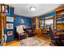 152 Templewood Road NE - photo 9