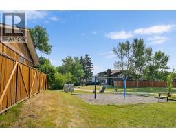 152 Templewood Road NE - photo 44