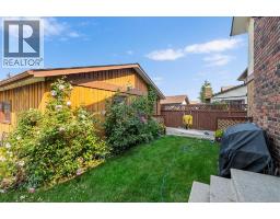 152 Templewood Road NE - photo 42