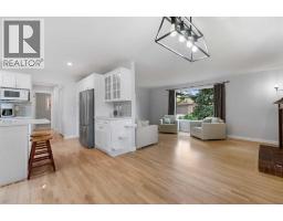 479 Bracewood Crescent SW - photo 18