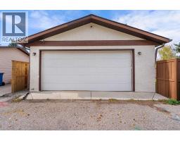 479 Bracewood Crescent SW - photo 44