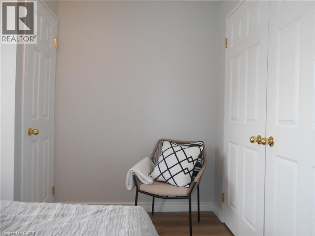 12 St. Andrew Street — photo 14
