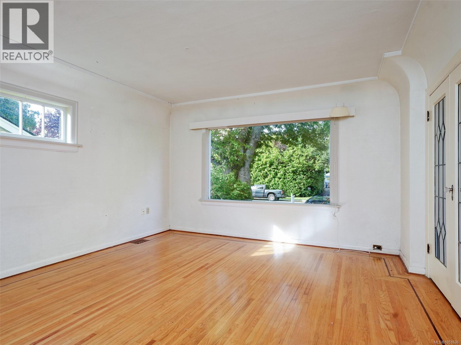 667 St. Patrick St - 4