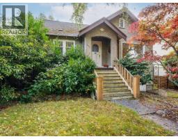 667 St. Patrick St, Oak Bay, BC V8S4X4 Photo 24