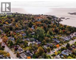 667 St. Patrick St, Oak Bay, BC V8S4X4 Photo 28
