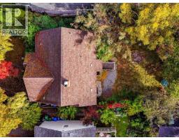 667 St. Patrick St, Oak Bay, BC V8S4X4 Photo 35