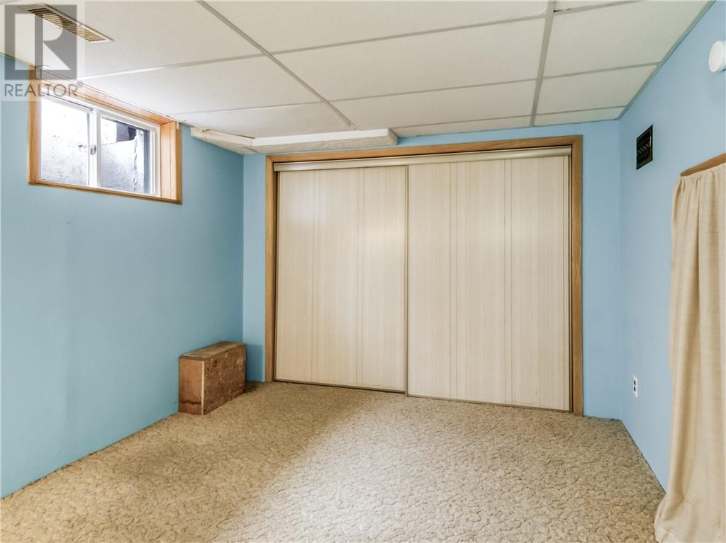 68 Pine Street - Image 28