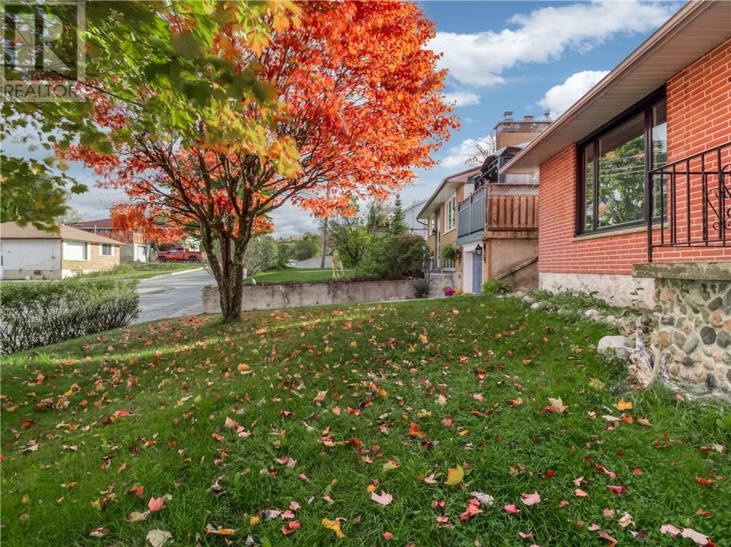 68 Pine Street - Image 3