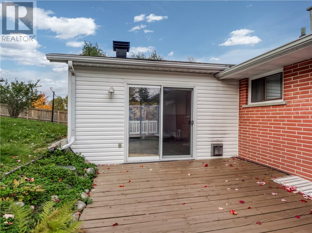 68 Pine Street - Image 9