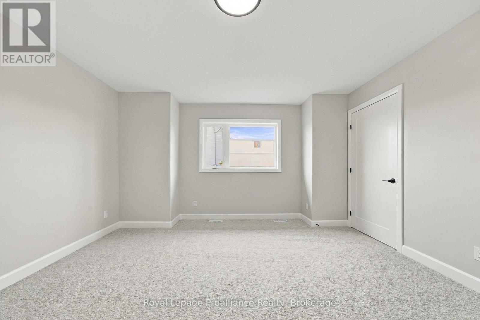 77 COUSINS CRESCENT - Image 26