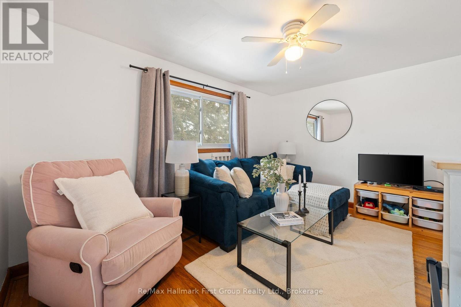 93 John Street — photo 13