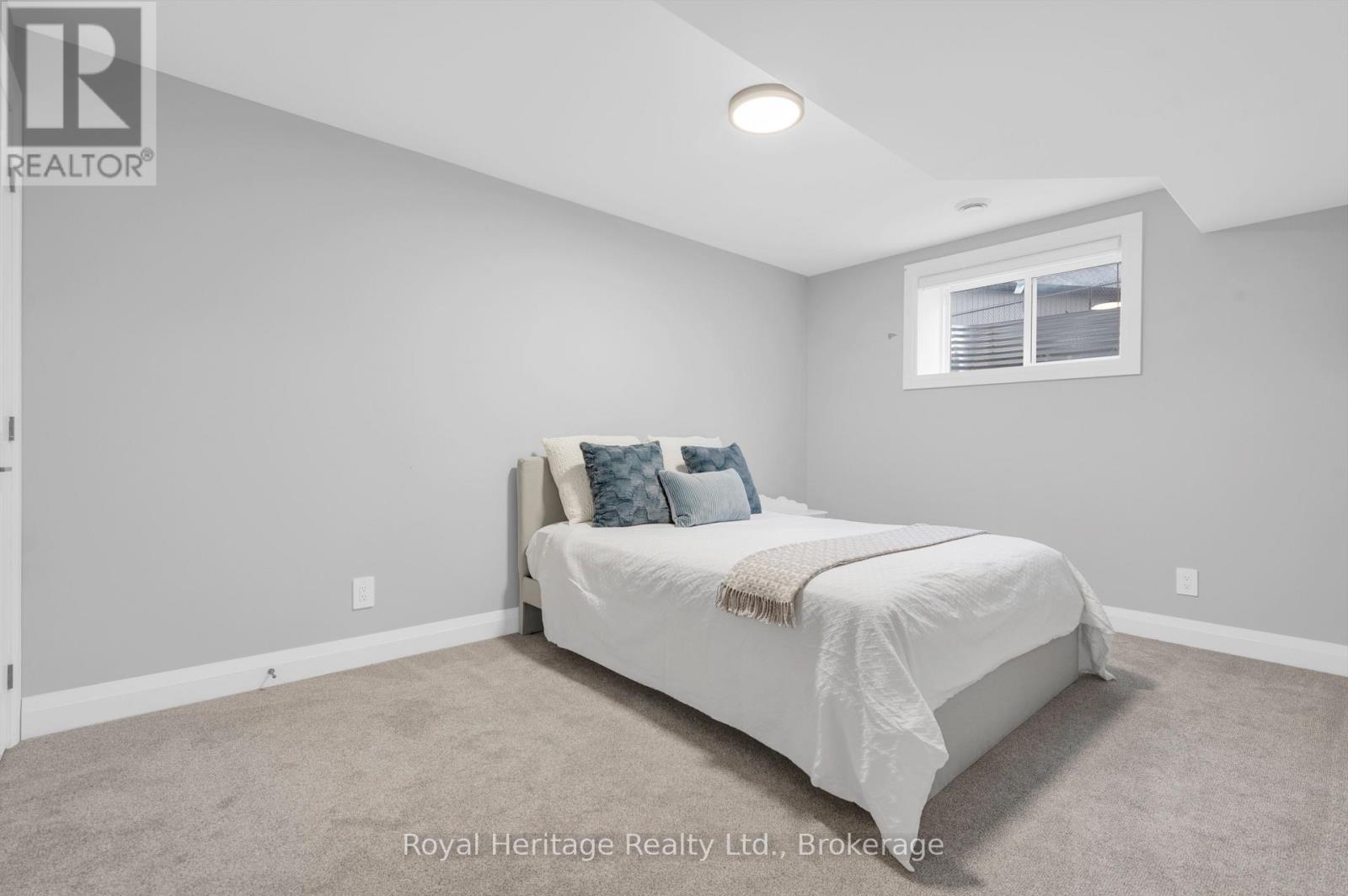 5 SCHMIDT WAY - 25
