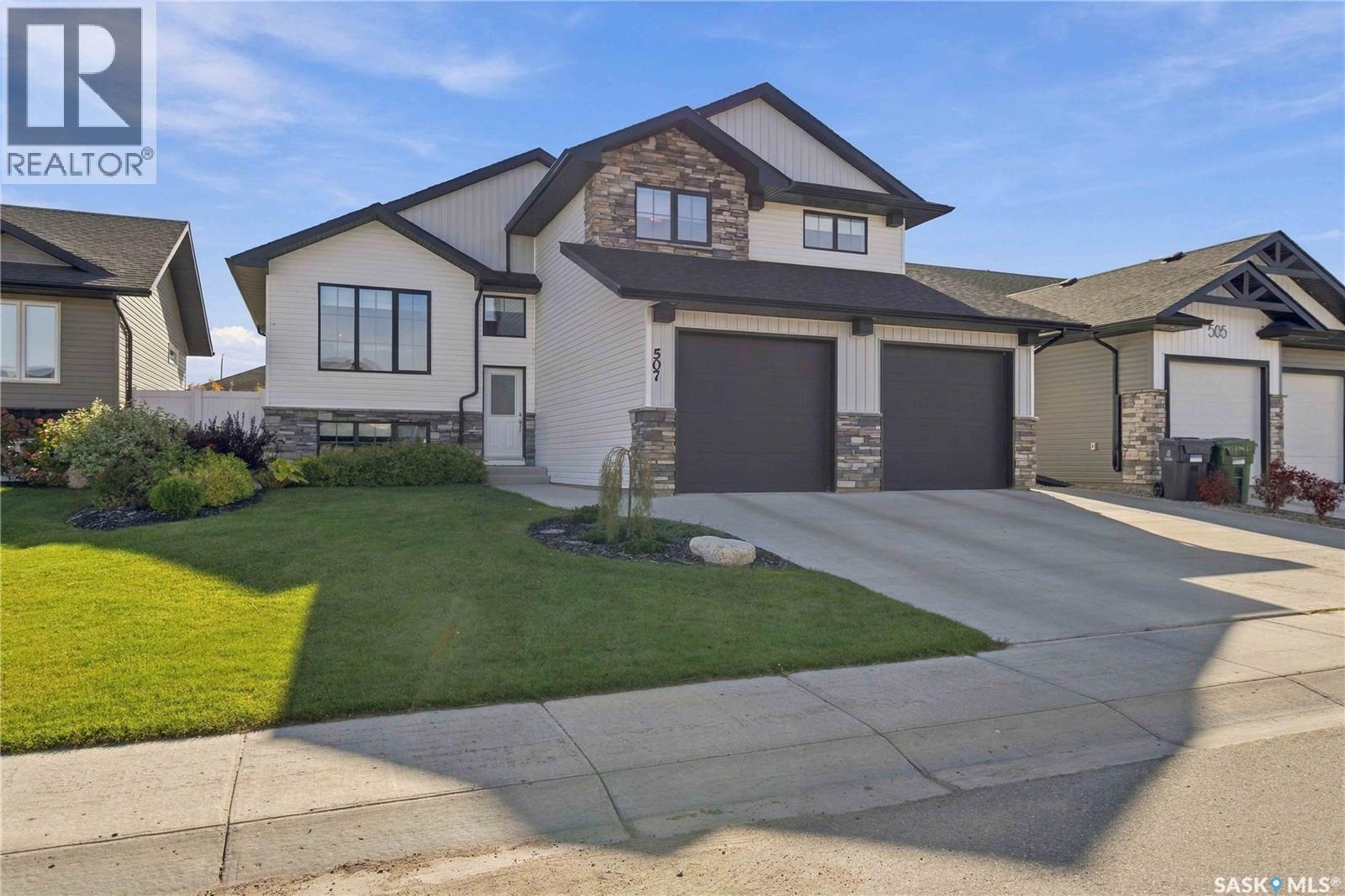 507 Cabrera WAY, Warman — photo 2