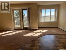 204 A & B 5th Avenue, Caronport, SK S0H0S0 Photo 10