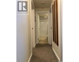 204 A & B 5th Avenue, Caronport, SK S0H0S0 Photo 18