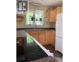 204 A & B 5th Avenue, Caronport, SK S0H0S0 Photo 21