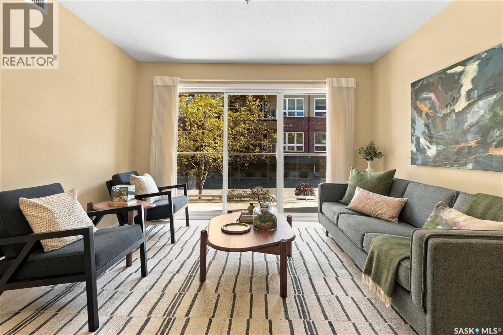 #109 914 Heritage VIEW - Image 4