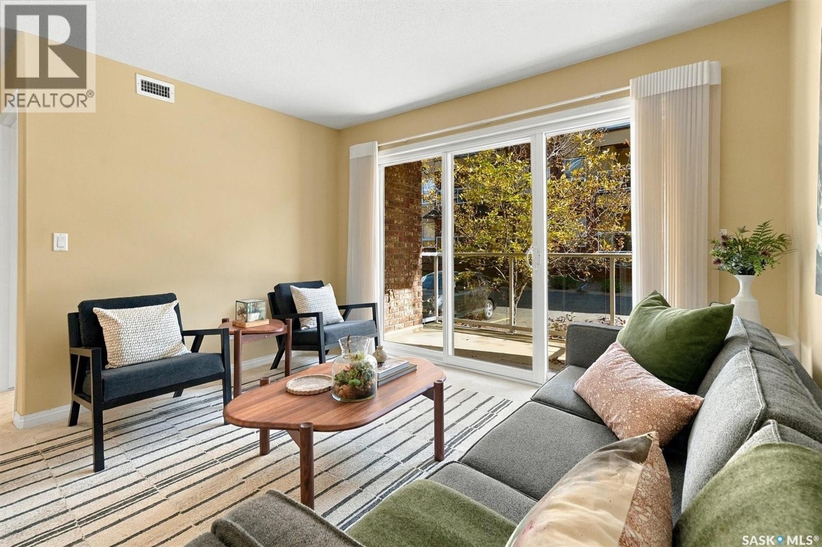 #109 914 Heritage VIEW - Image 5